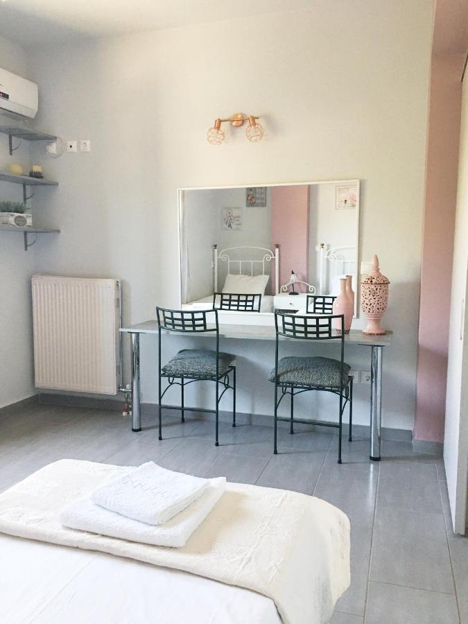 Villeta Nikol Lixouri Exteriör bild